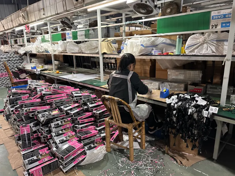 Ningbo Ruishi Technology Co., Ltd. oficjalnie wprowadza na rynek grzebienie miedziane o wysokiej wytrzymałości. Ningbo Ruishi Technology Co., Ltd. oficjalnie wprowadza na rynek grzebienie miedziane o wysokiej wytrzymałości.